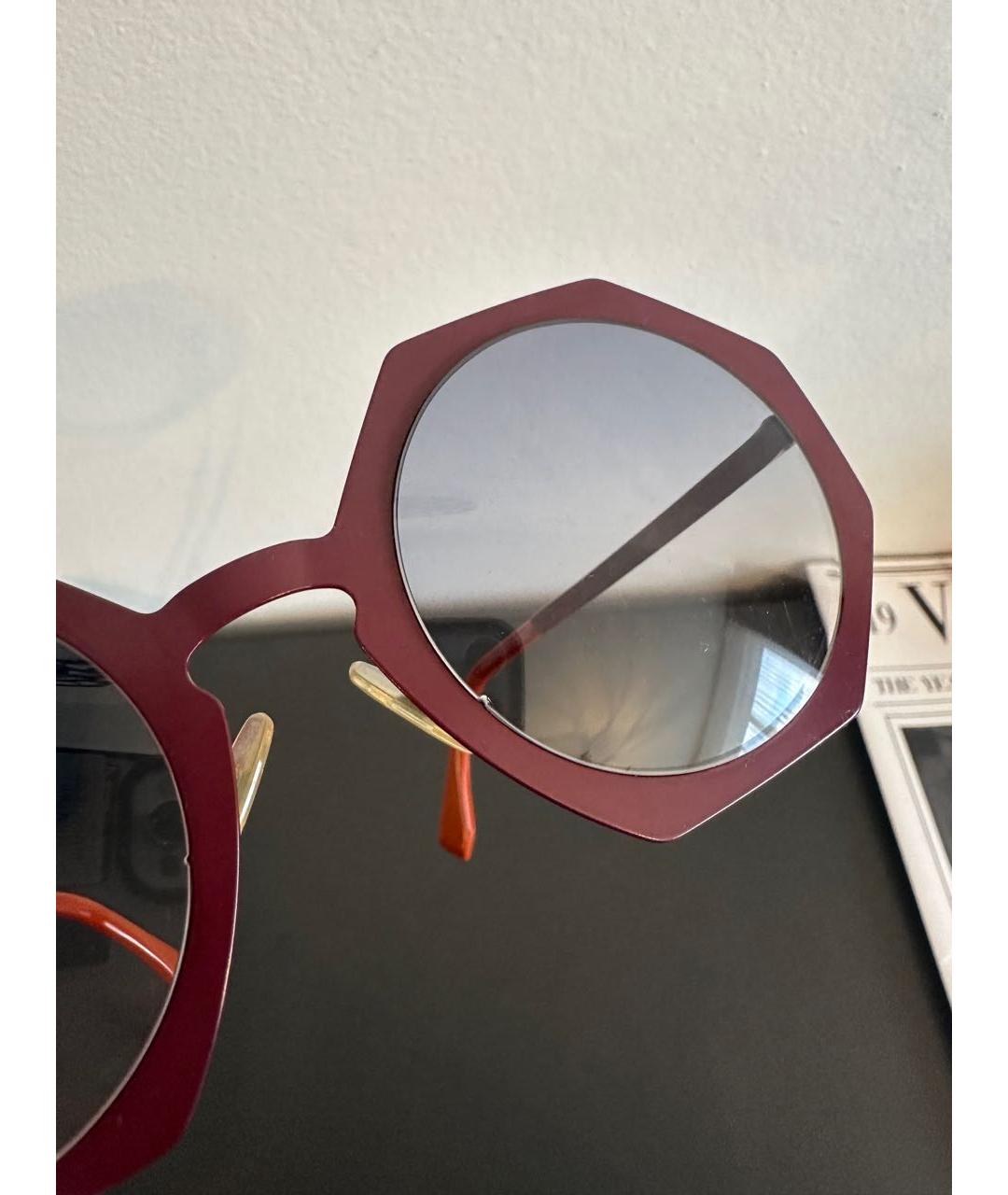 FENDI Бордовые пластиковые солнцезащитные очки, фото 6