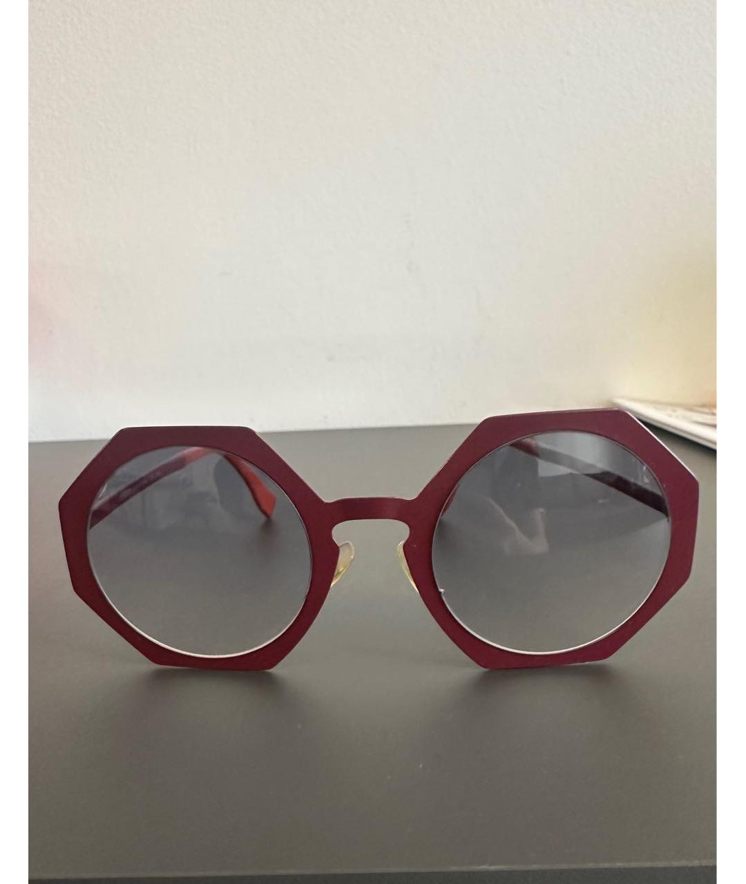 FENDI Бордовые пластиковые солнцезащитные очки, фото 8