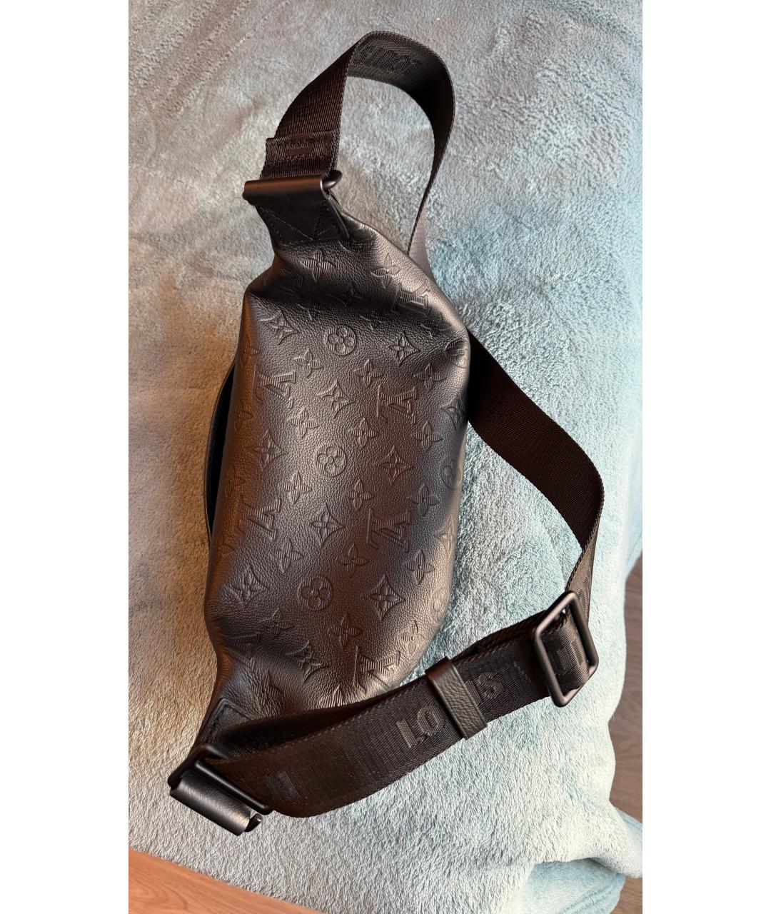 LOUIS VUITTON Черная кожаная сумка на плечо, фото 3