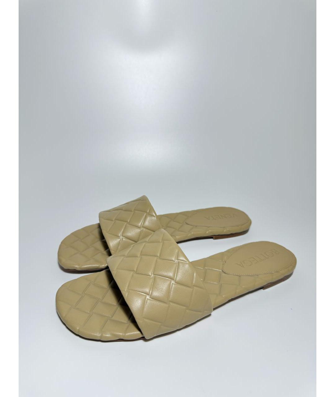 BOTTEGA VENETA Бежевые кожаные шлепанцы, фото 2