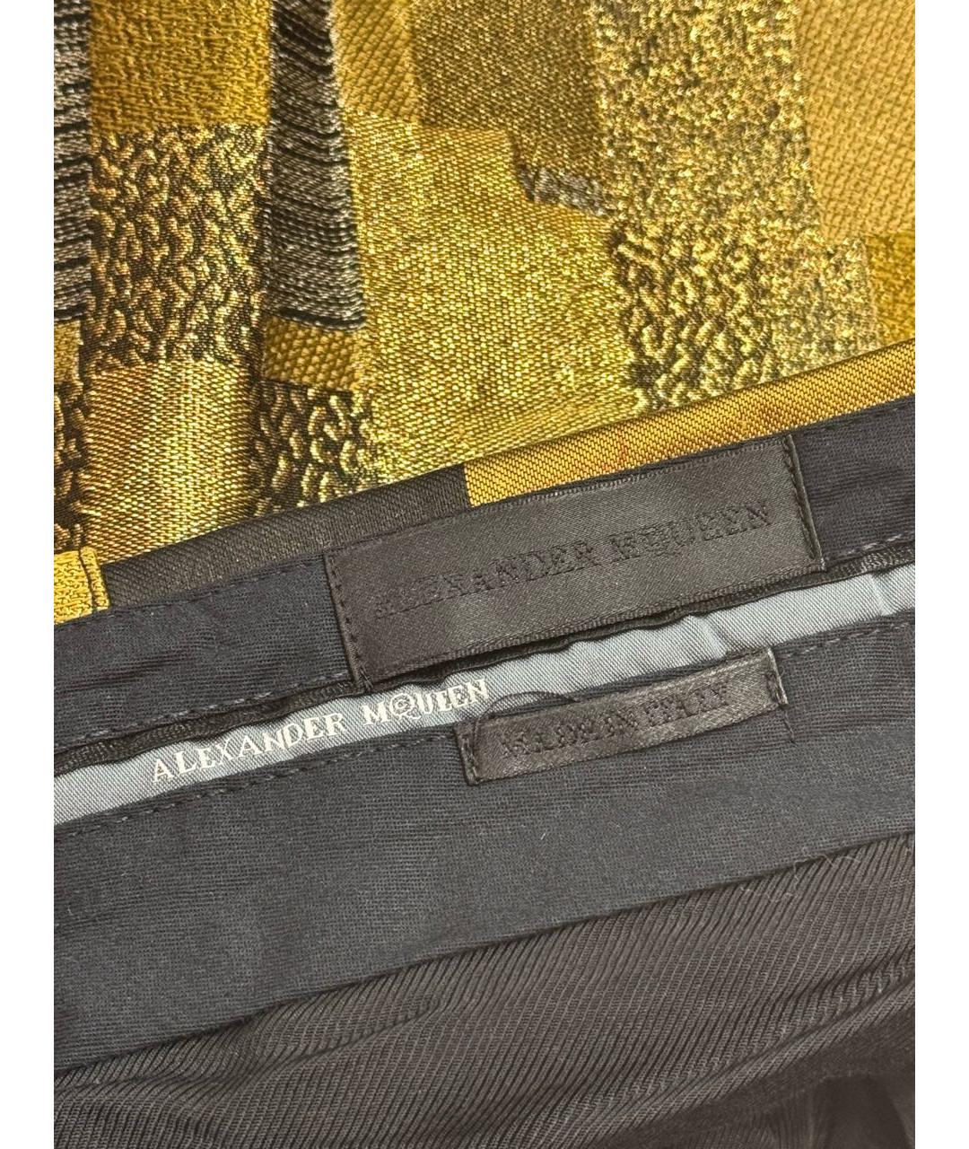 ALEXANDER MCQUEEN Золотые шелковые классические брюки, фото 5