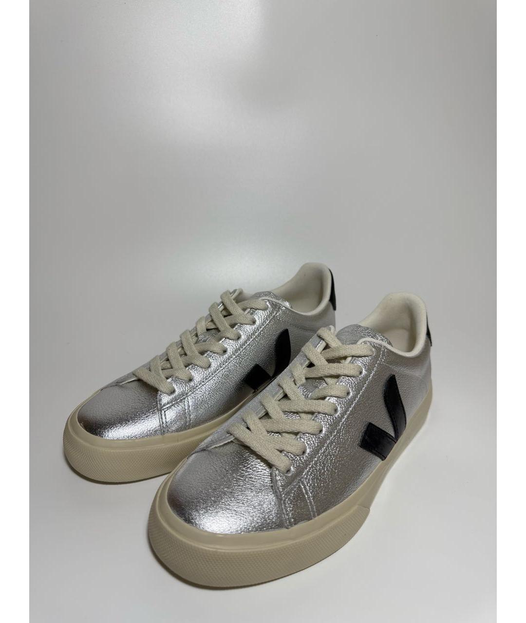 VEJA Серебряные кожаные кеды, фото 2