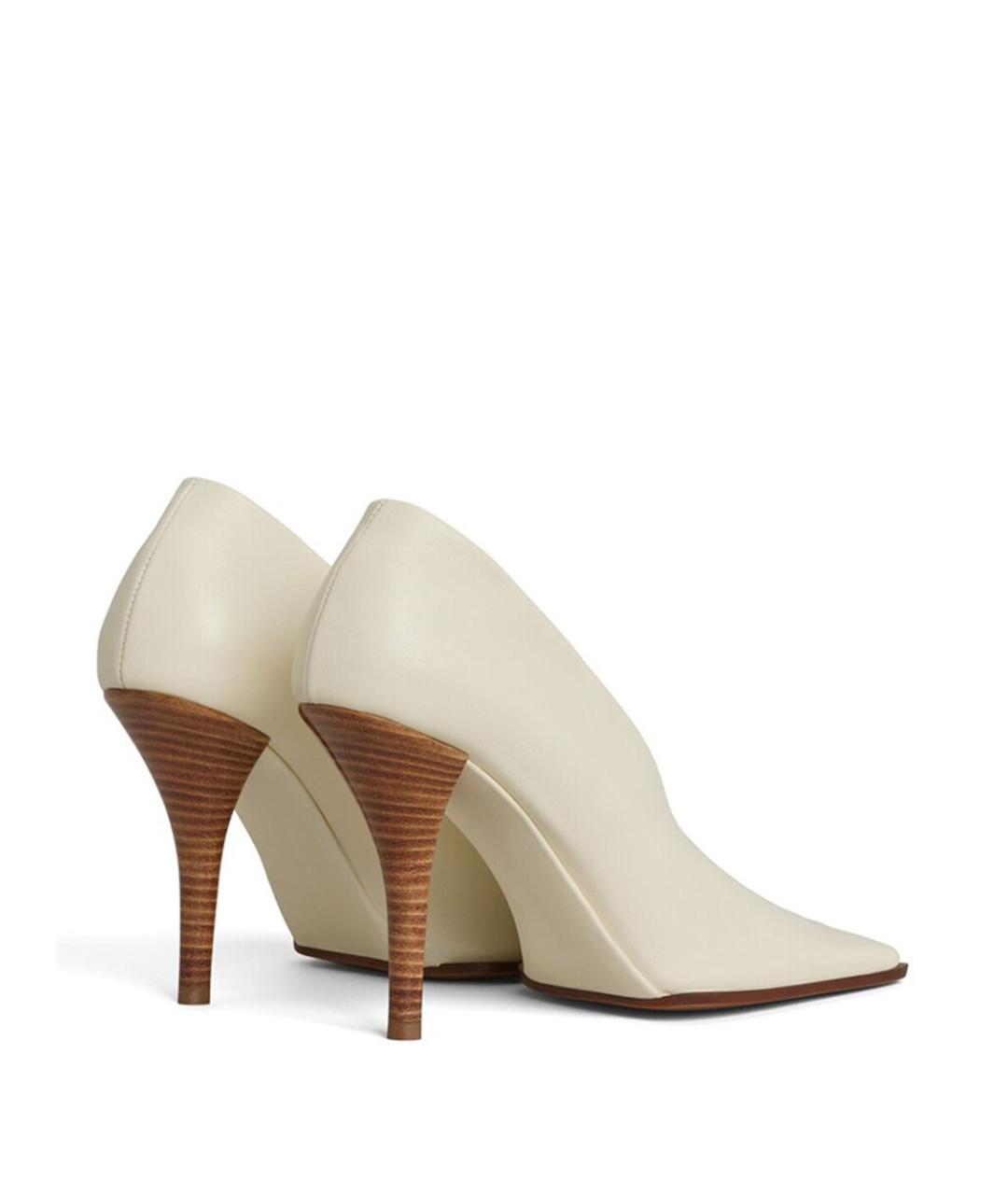 ALAIA Бежевые кожаные туфли, фото 3