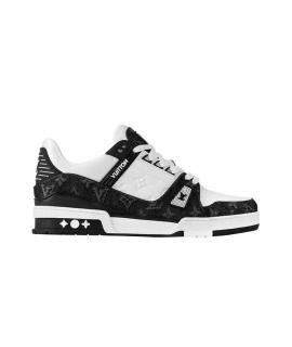 LOUIS VUITTON Низкие кроссовки / кеды