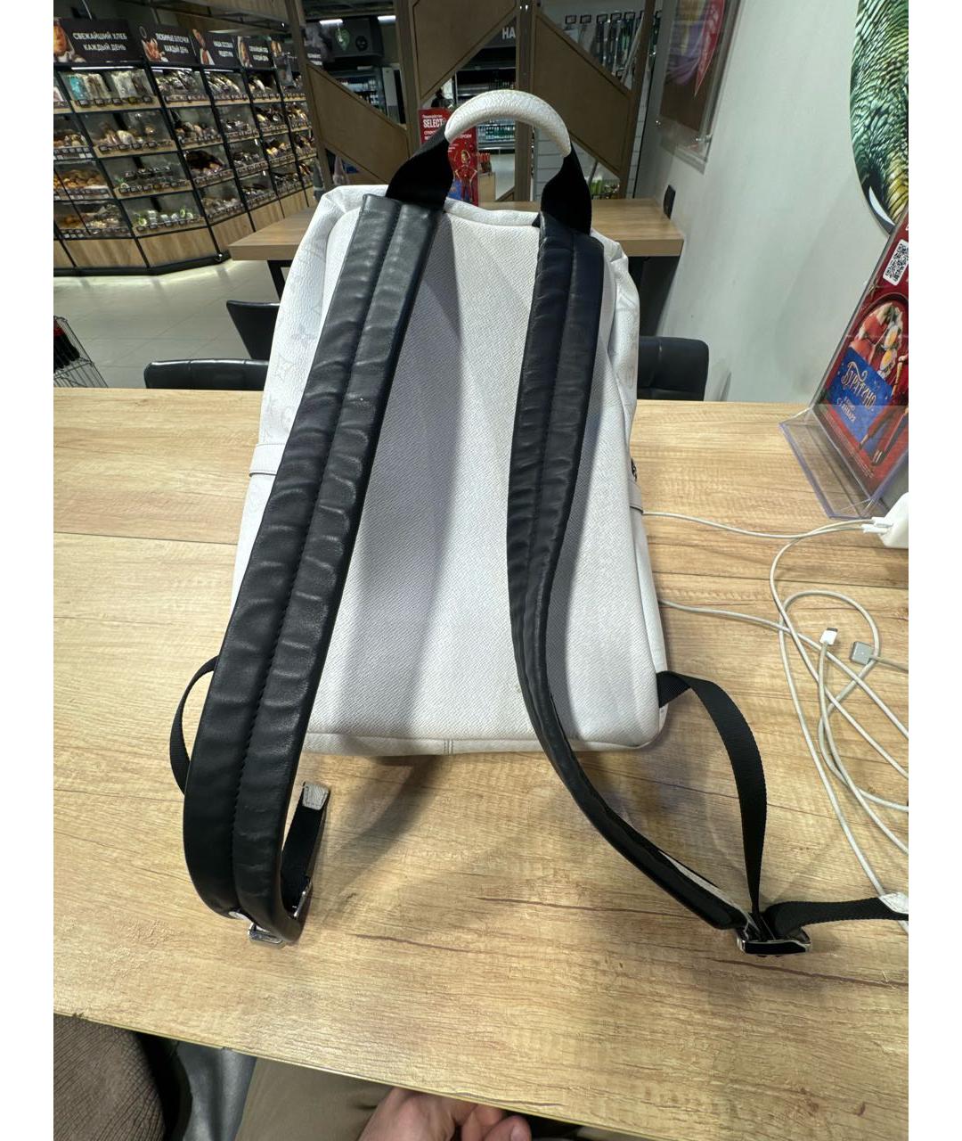 LOUIS VUITTON Белый кожаный рюкзак, фото 3