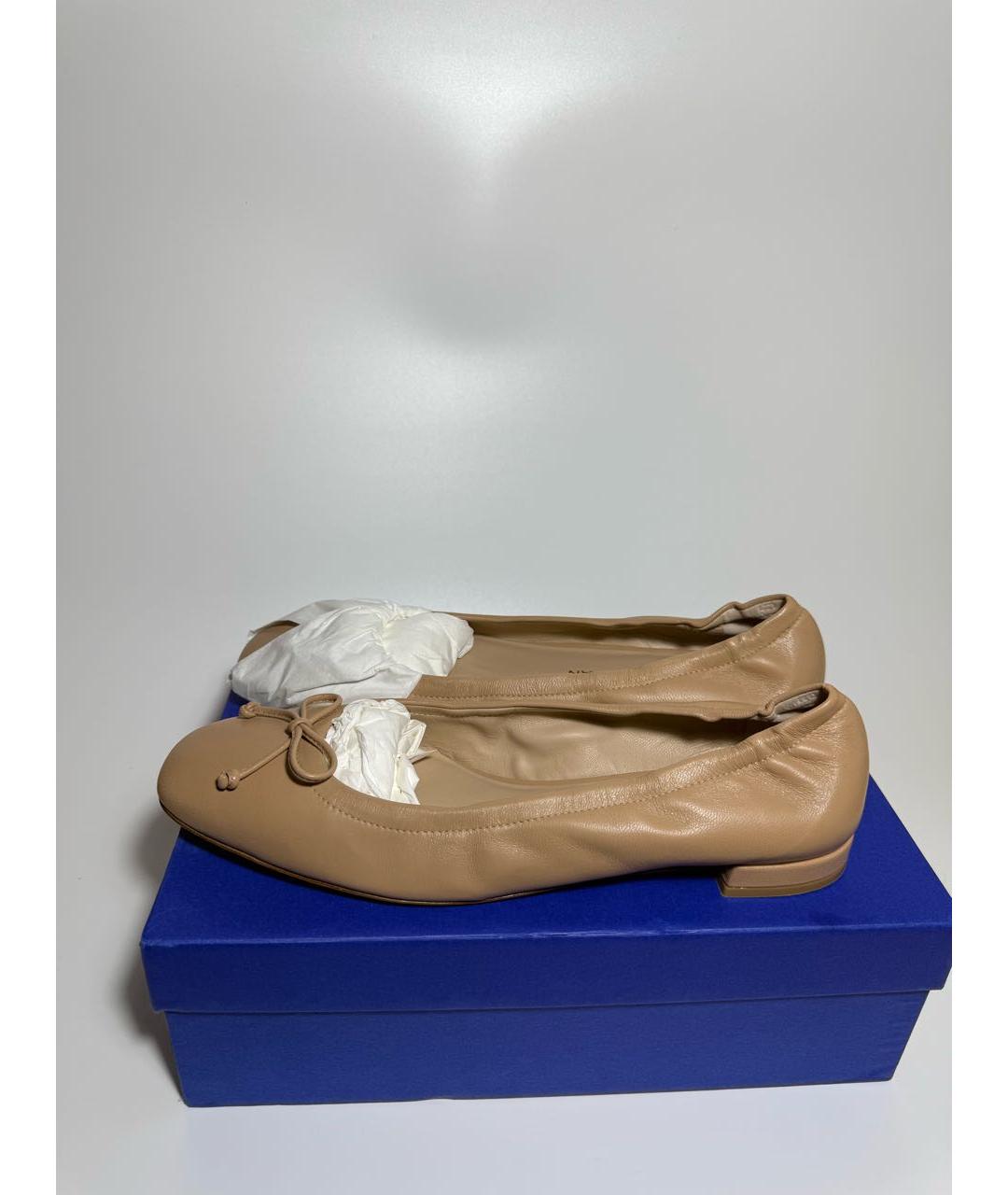 STUART WEITZMAN Бежевые кожаные балетки, фото 3
