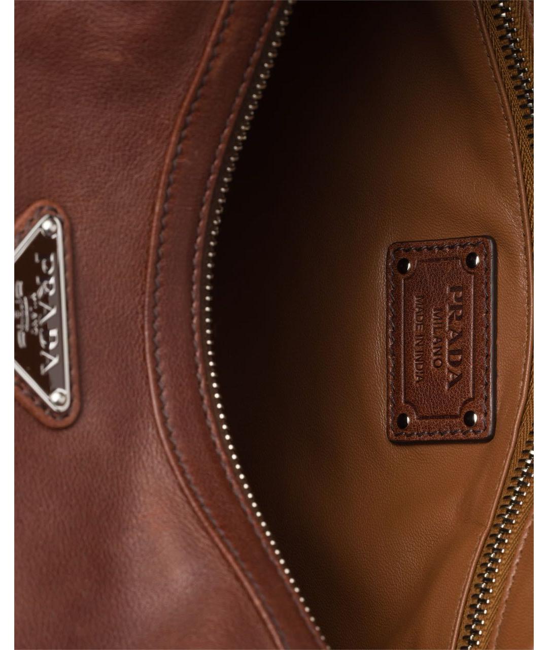 PRADA Коричневая кожаная сумка с короткими ручками, фото 4