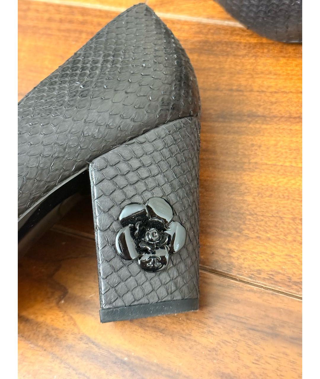 CHANEL Черные туфли из экзотической кожи, фото 5