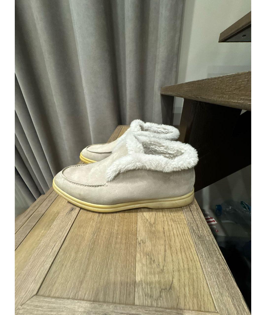 LORO PIANA Бежевые замшевые лоферы, фото 5