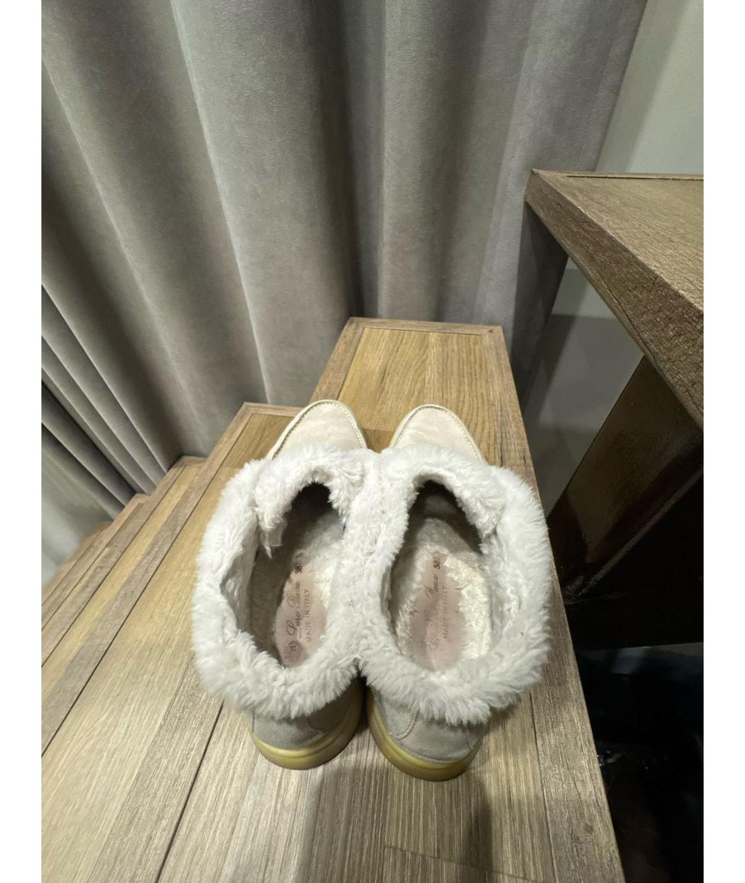 LORO PIANA Бежевые замшевые лоферы, фото 3