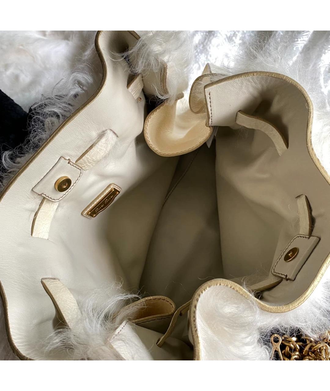 MIU MIU Бежевая меховая сумка с короткими ручками, фото 2