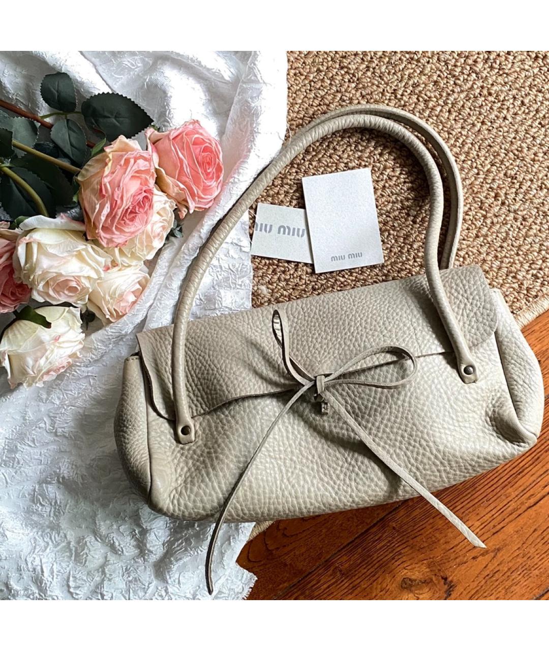 MIU MIU Бежевая кожаная сумка с короткими ручками, фото 7