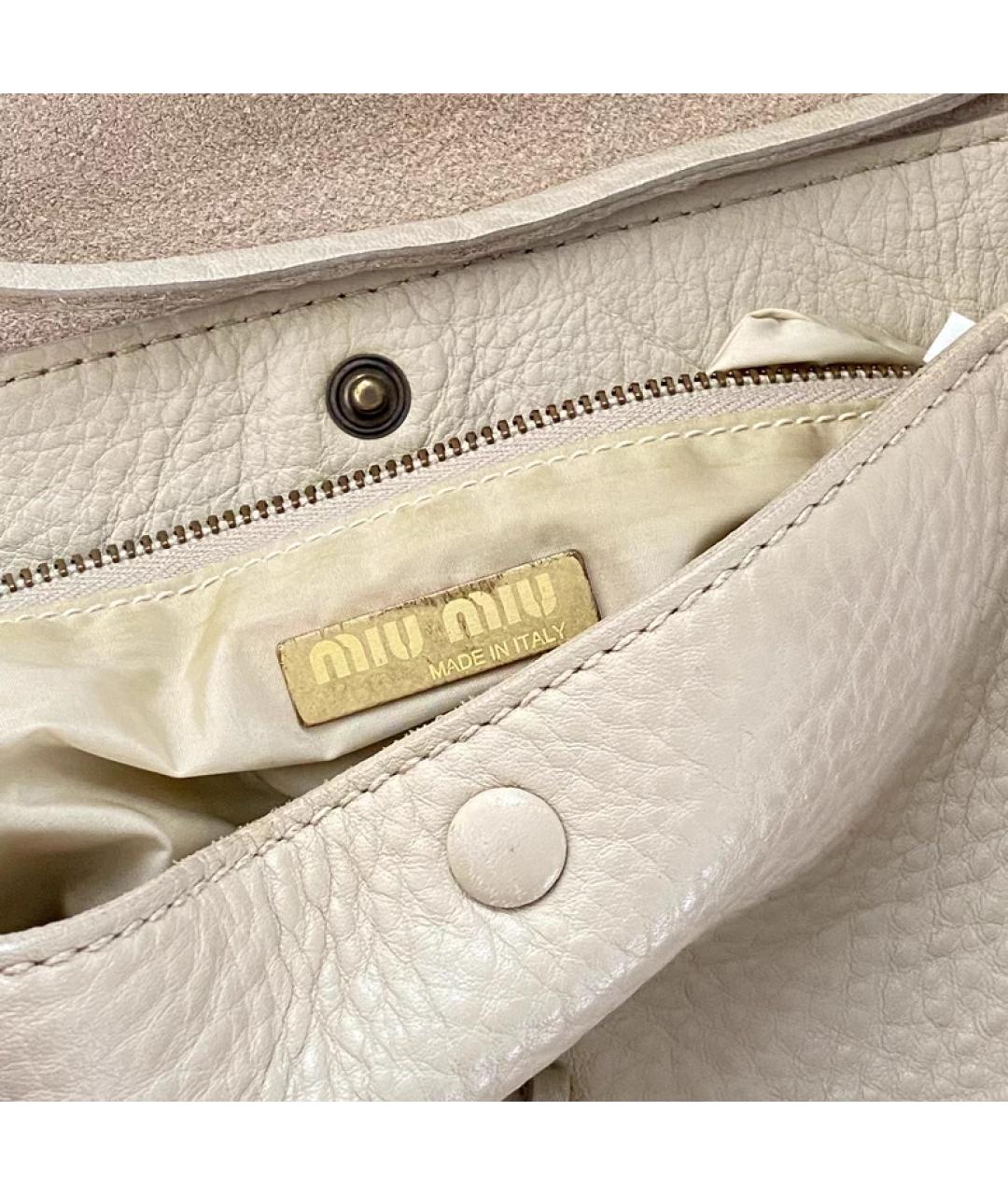 MIU MIU Бежевая кожаная сумка с короткими ручками, фото 5