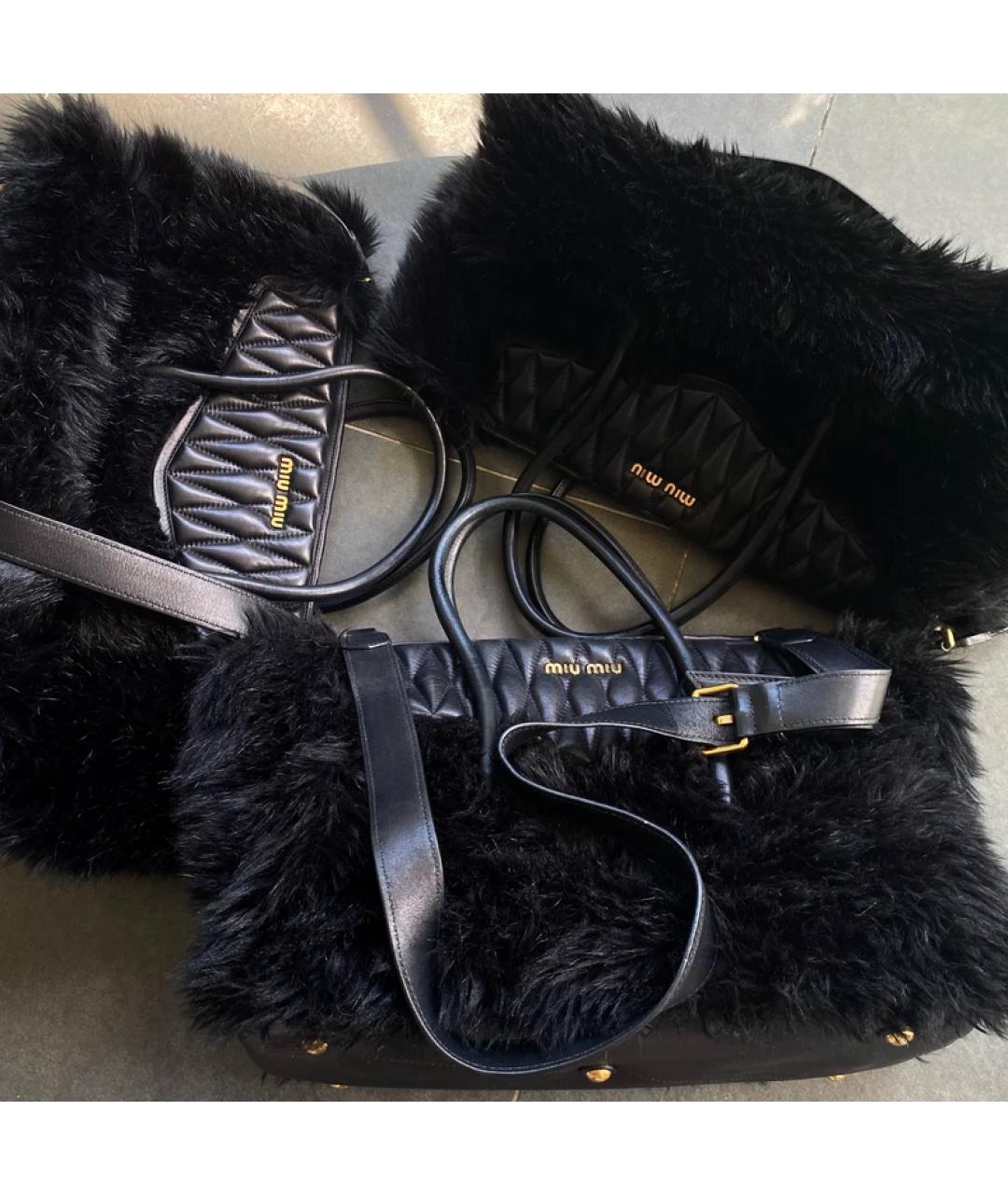 MIU MIU Черная меховая сумка с короткими ручками, фото 2