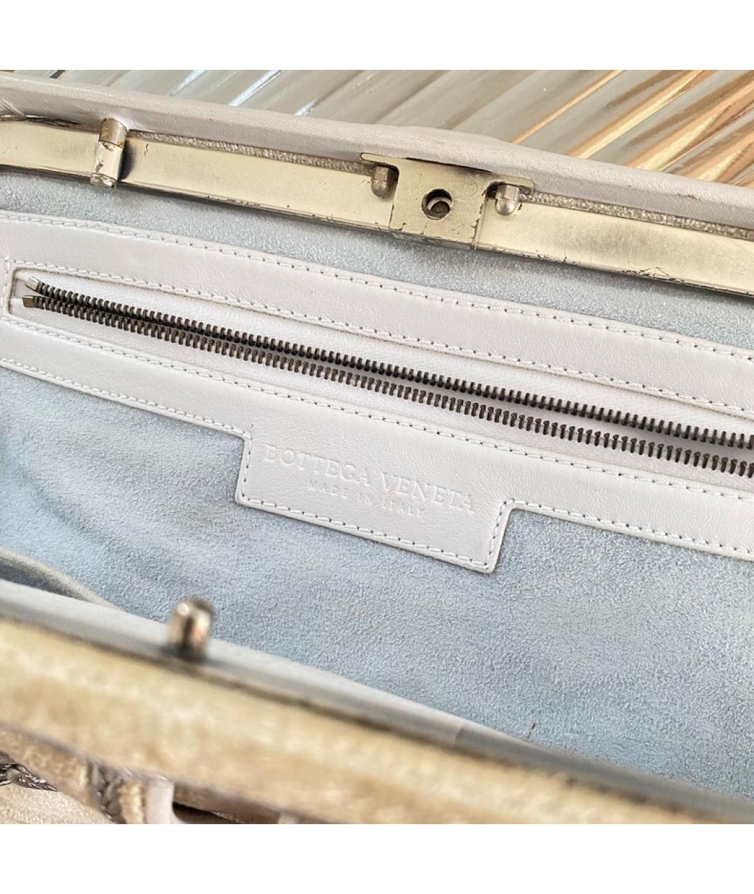 BOTTEGA VENETA Бежевая бархатная сумка с короткими ручками, фото 2