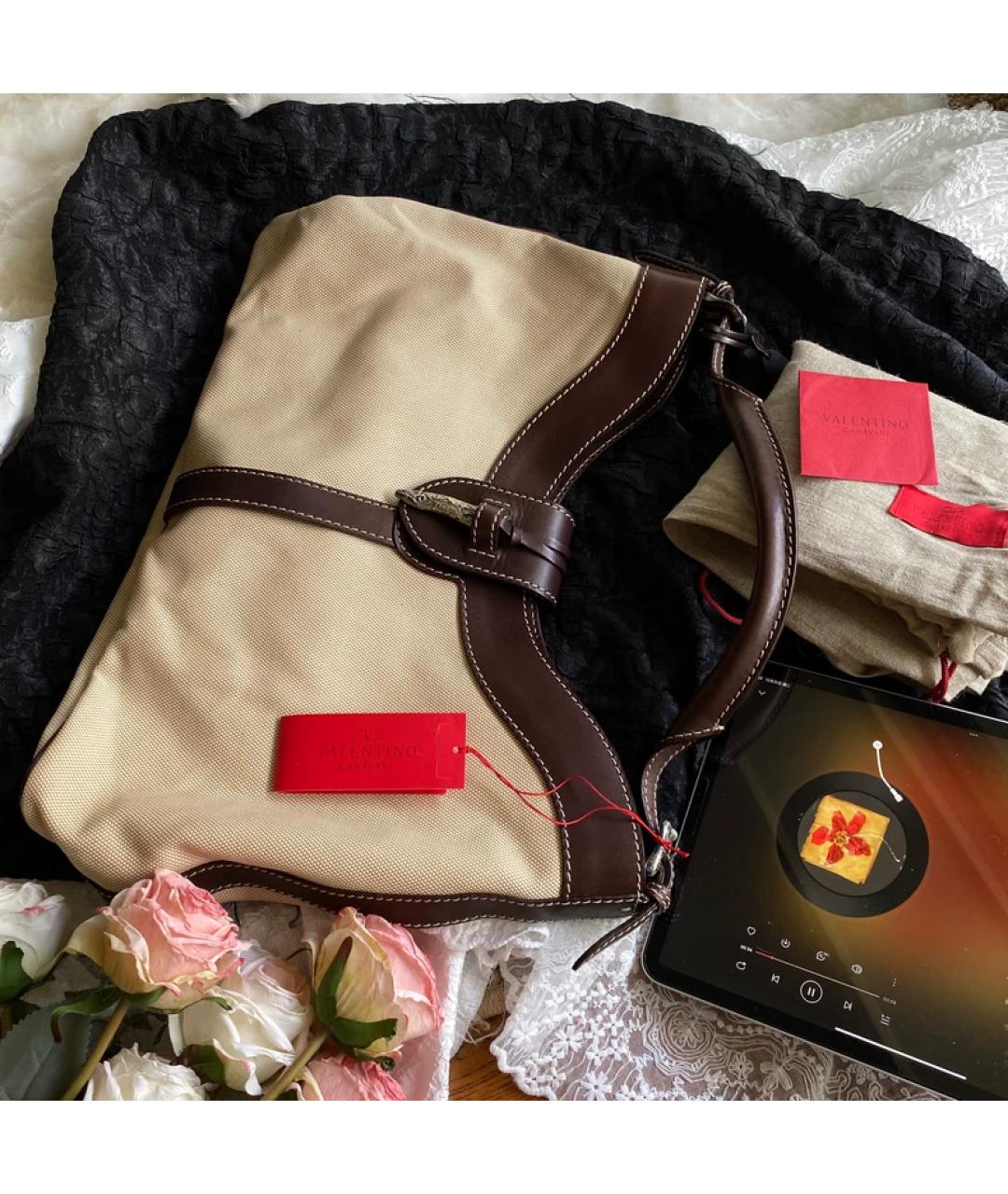 VALENTINO Бежевая тканевая сумка с короткими ручками, фото 8