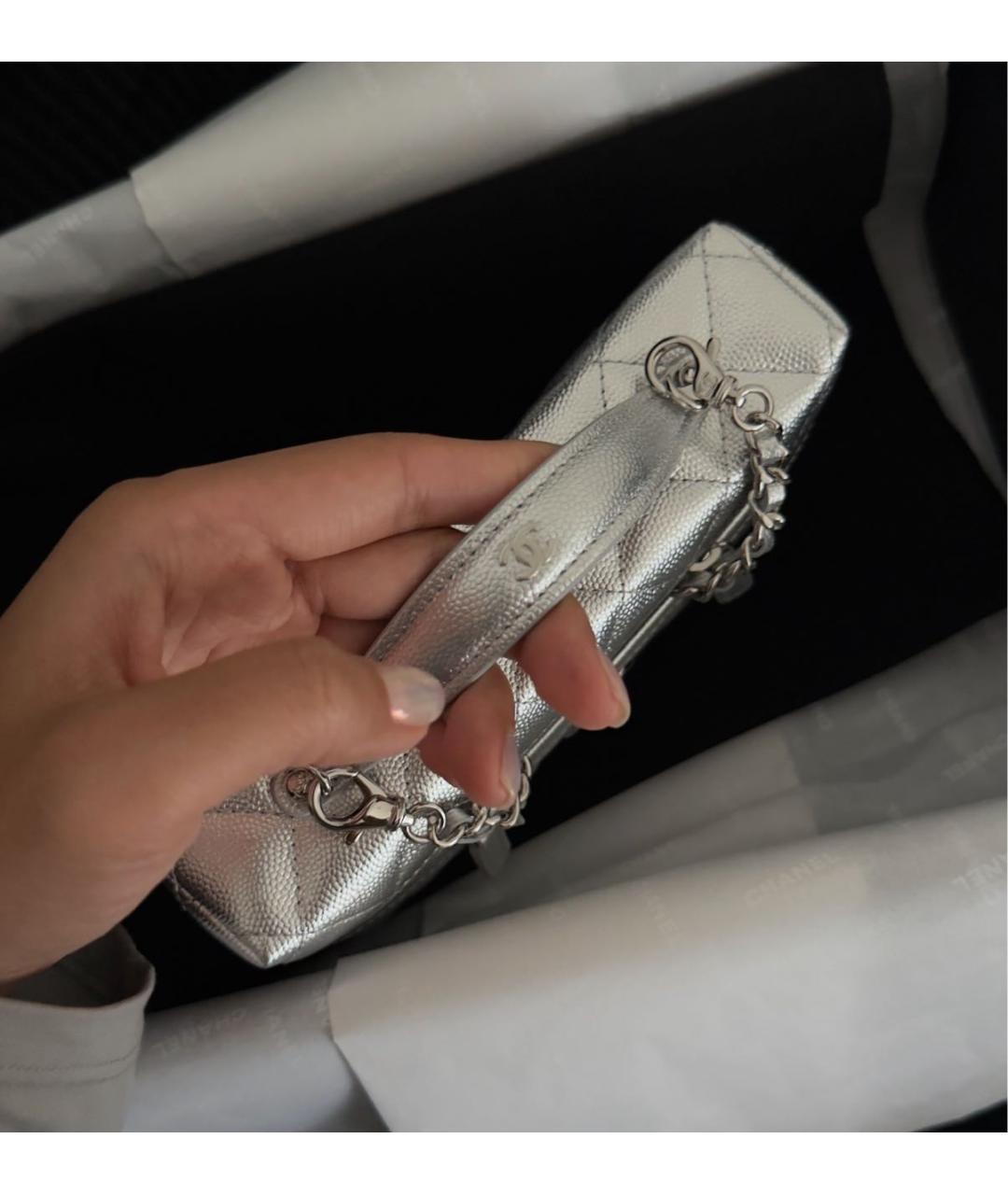 CHANEL Серебряная кожаная сумка через плечо, фото 6