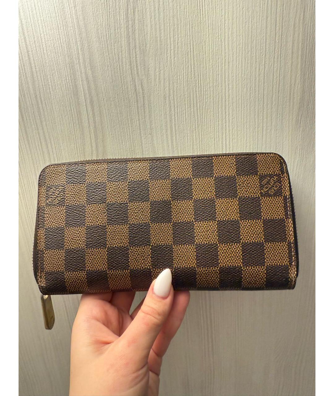 LOUIS VUITTON Коричневый кошелек из искусственной кожи, фото 7