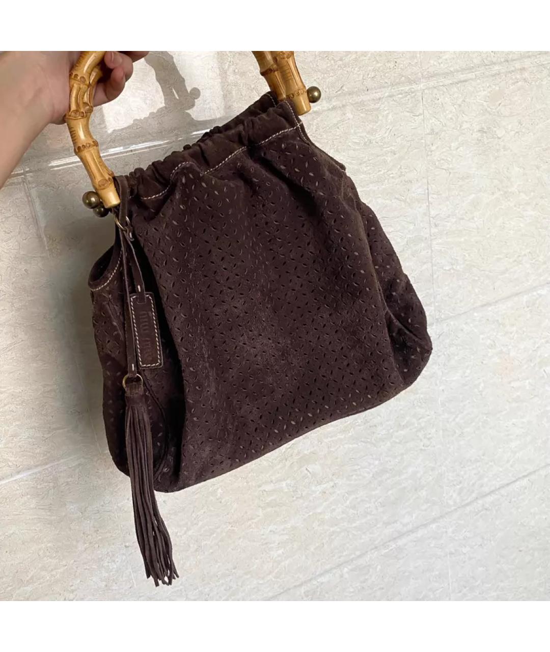 MIU MIU Коричневая замшевая сумка с короткими ручками, фото 2