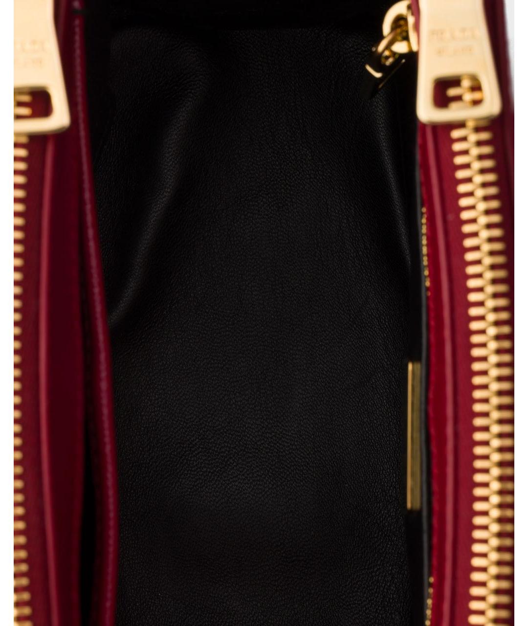 PRADA Красная кожаная сумка с короткими ручками, фото 3