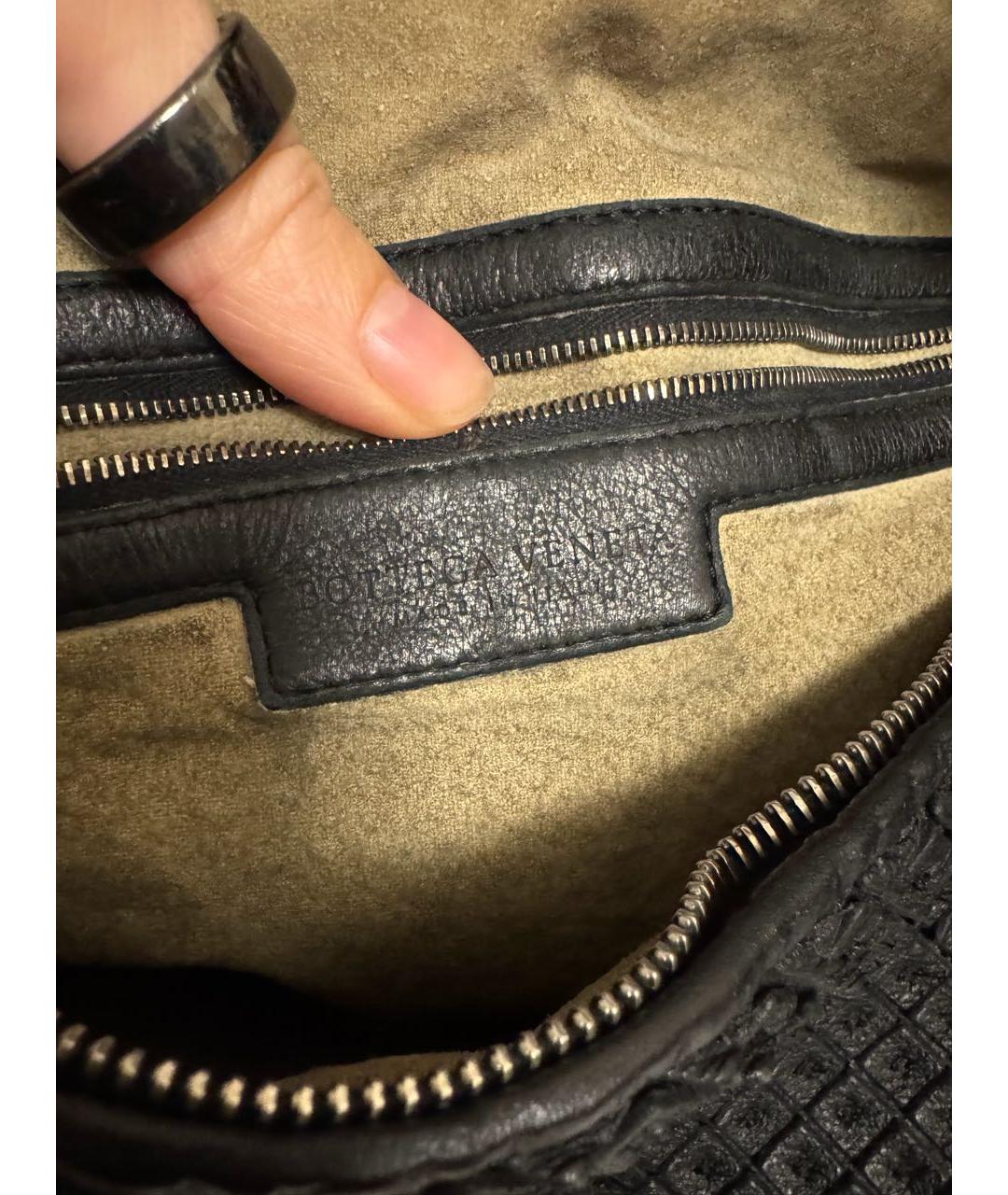 BOTTEGA VENETA Черная кожаная сумка с короткими ручками, фото 7