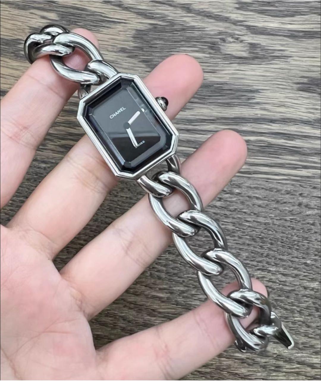 CHANEL Серебряные часы, фото 3