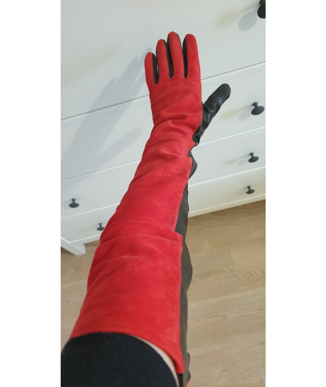 DIANE VON FURSTENBERG Красные кожаные перчатки, фото 5