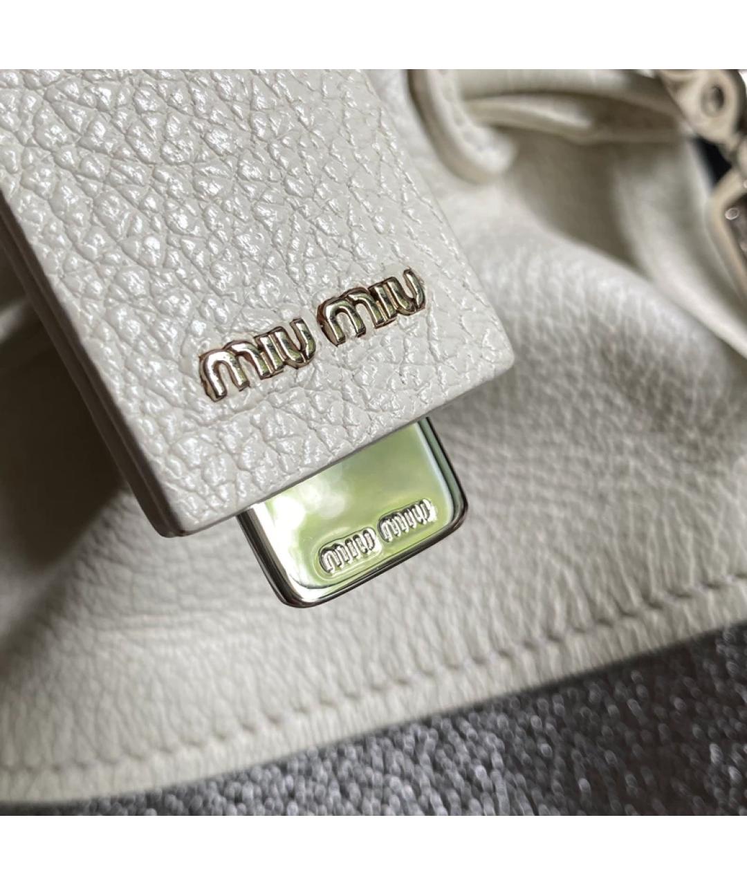 MIU MIU Серая кожаная сумка с короткими ручками, фото 3