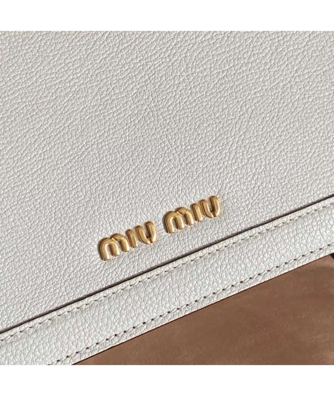 MIU MIU Белая кожаная сумка с короткими ручками, фото 4