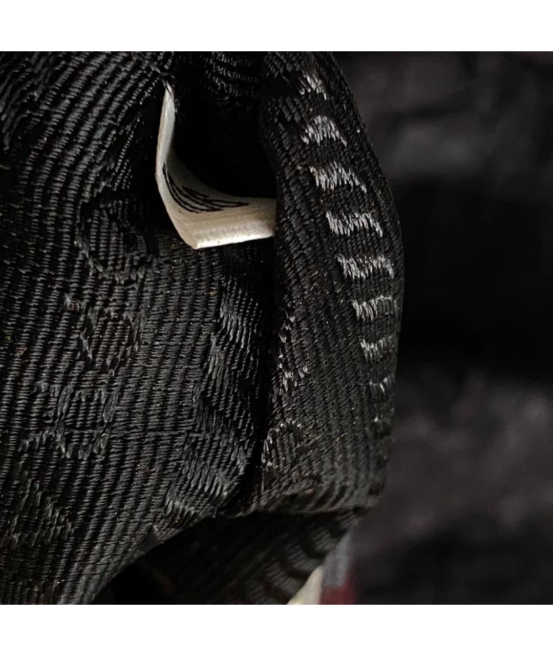 PRADA Серебряная кожаная сумка с короткими ручками, фото 5