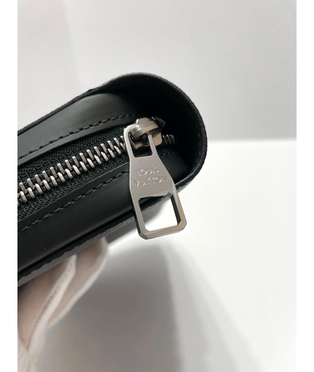 LOUIS VUITTON Черная барсетка, фото 6