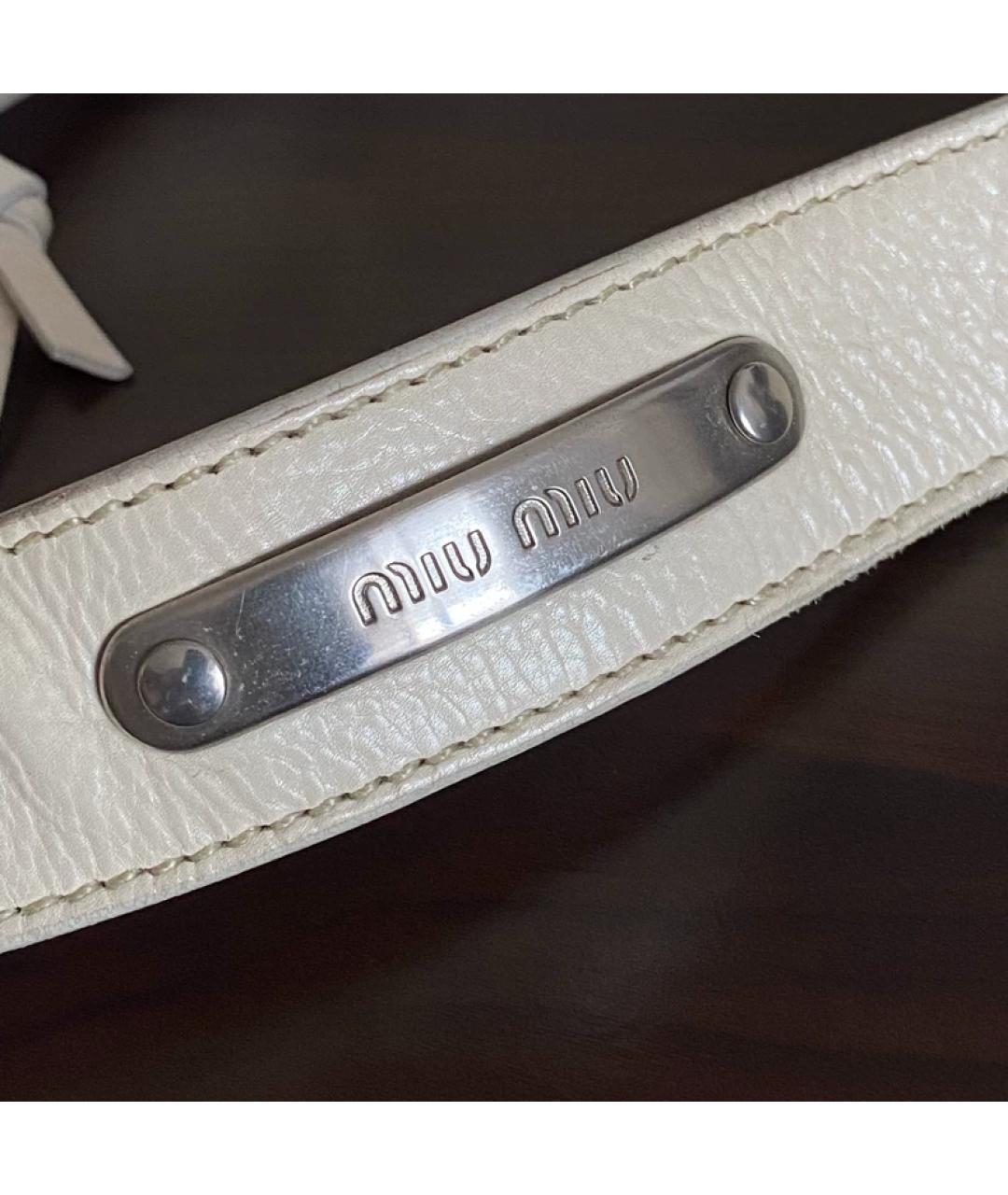 MIU MIU Бежевая кожаная сумка через плечо, фото 4