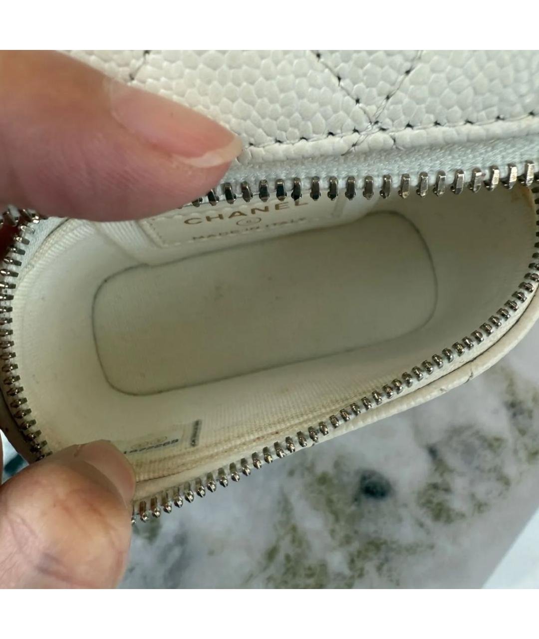 CHANEL Белая кожаная сумка через плечо, фото 5
