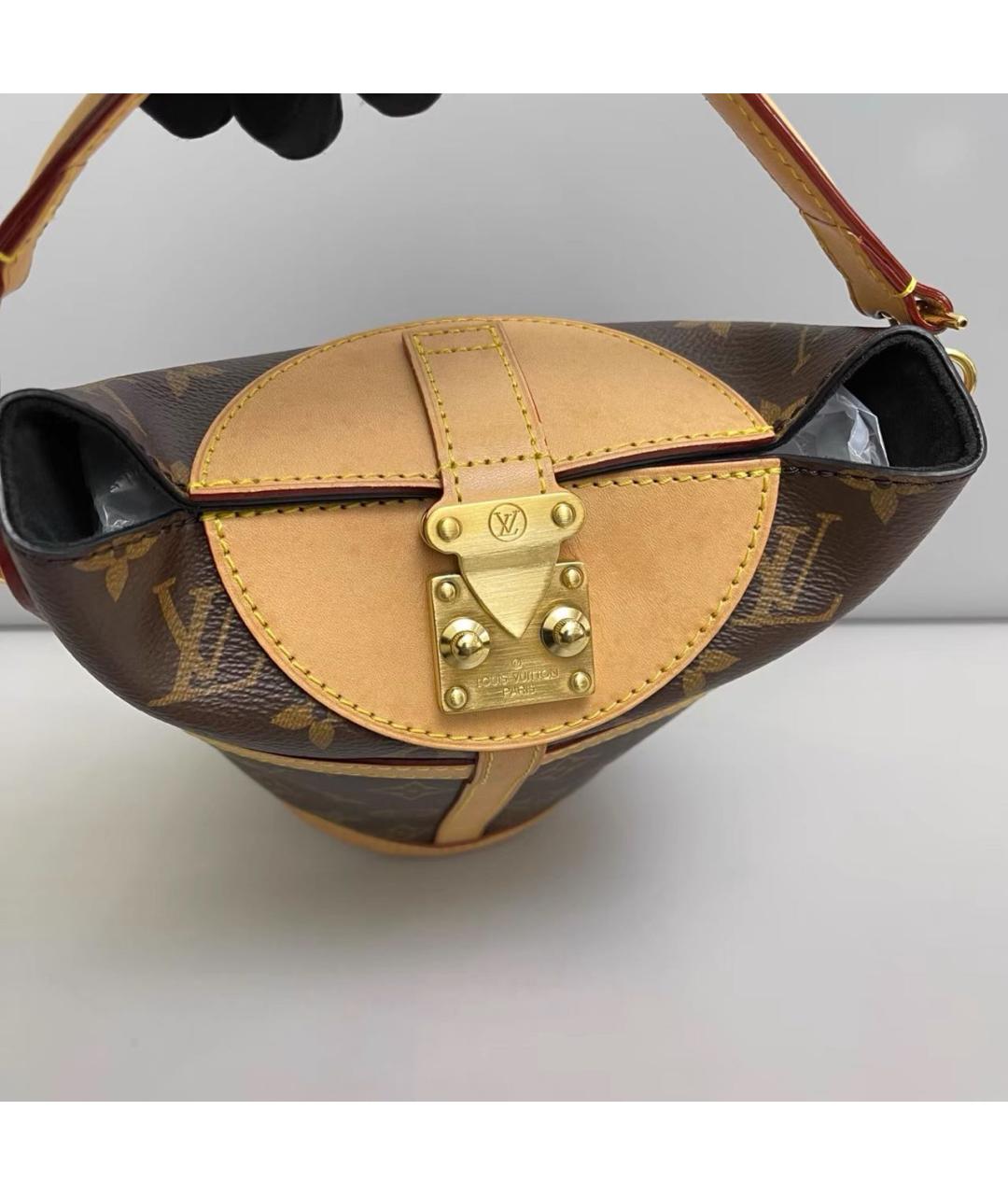 LOUIS VUITTON Коричневая кожаная сумка с короткими ручками, фото 6