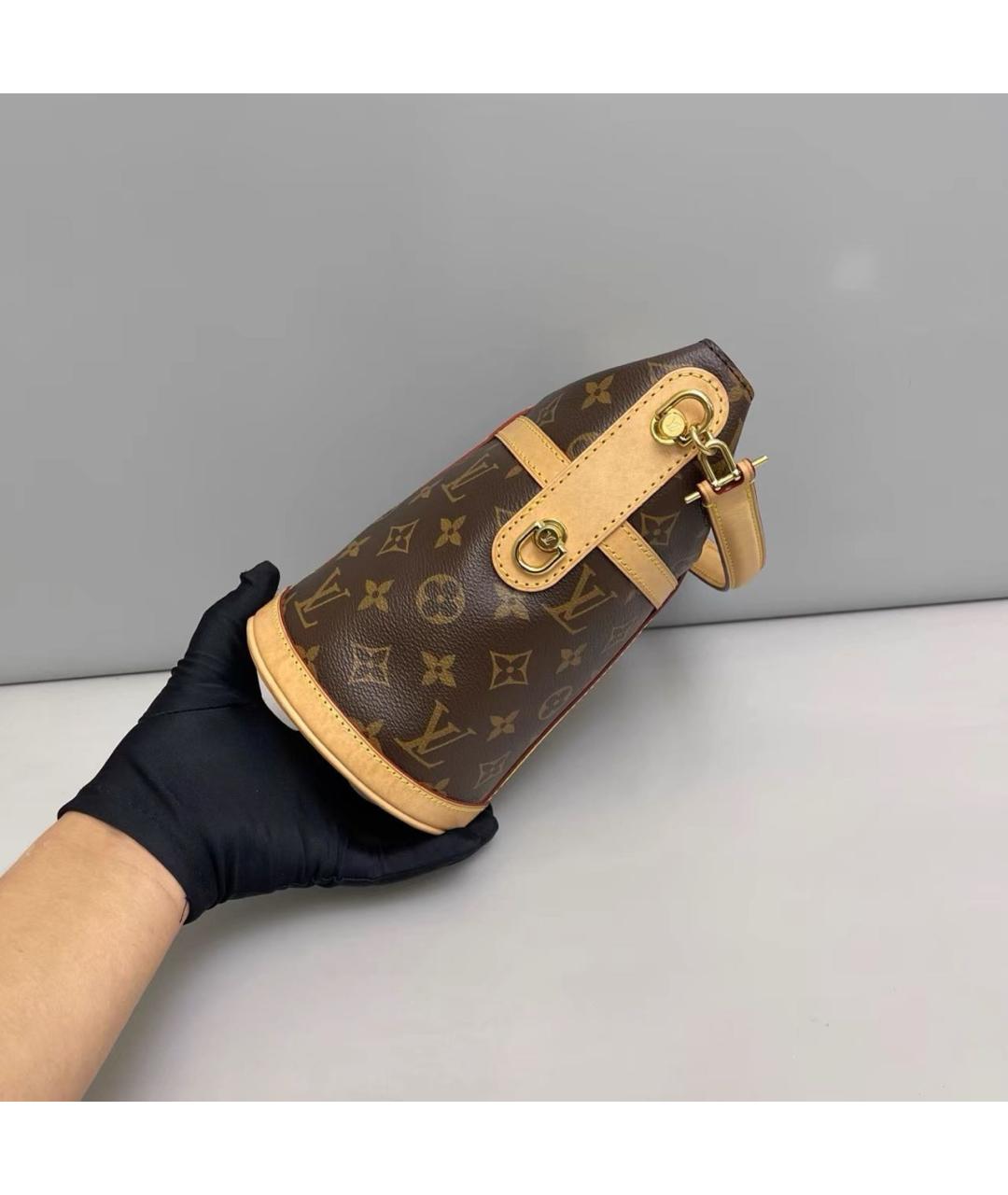 LOUIS VUITTON Коричневая кожаная сумка с короткими ручками, фото 3