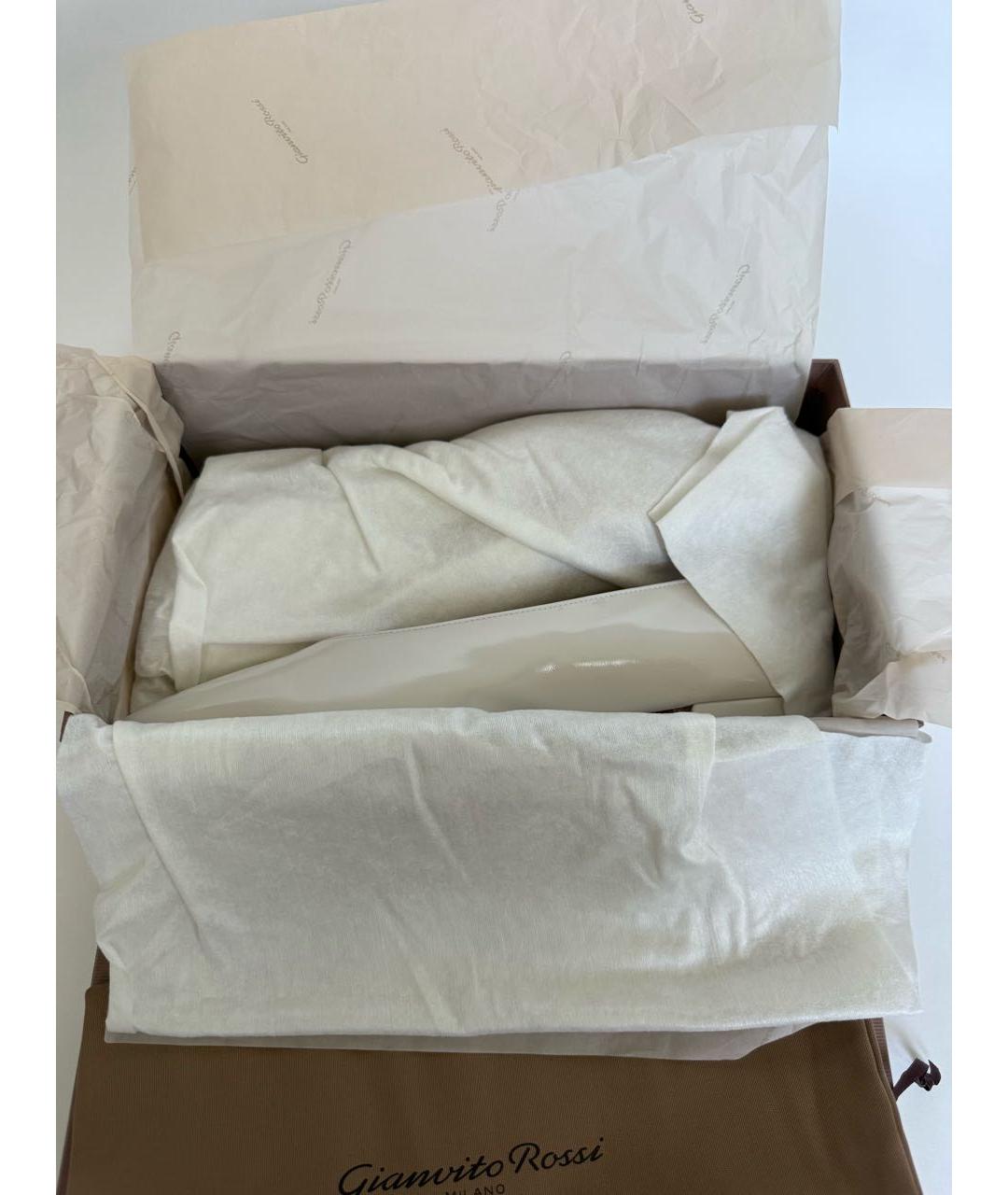 GIANVITO ROSSI Белые балетки из лакированной кожи, фото 5