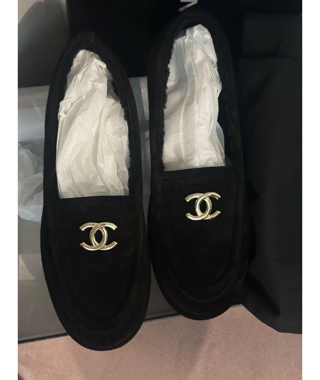 CHANEL Черные замшевые мокасины, фото 2