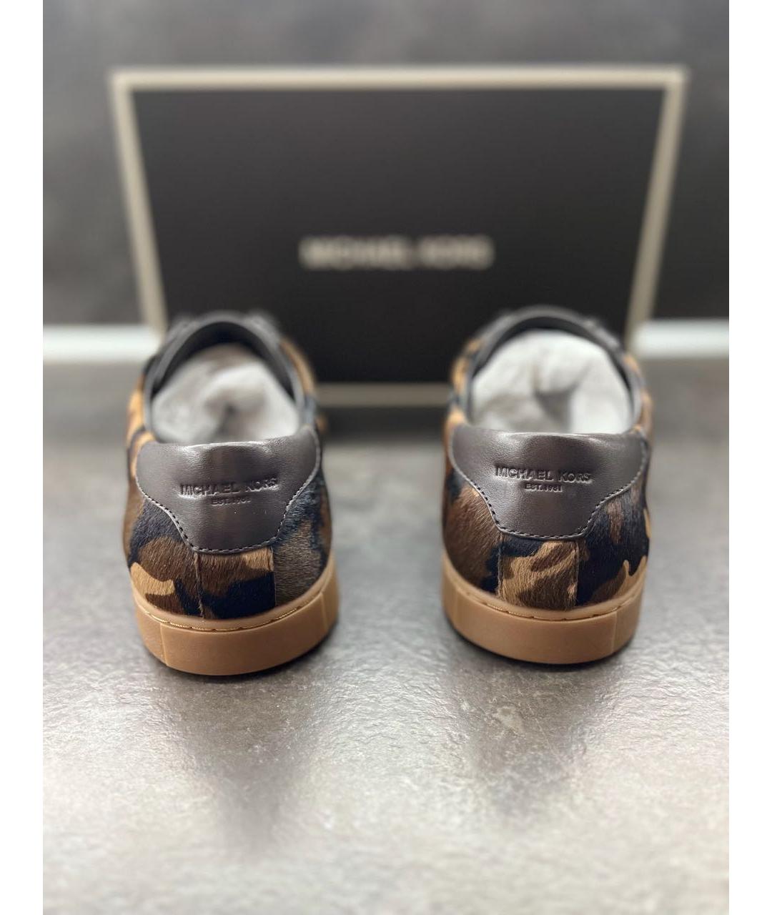 MICHAEL KORS Коричневые кожаные низкие кроссовки / кеды, фото 4