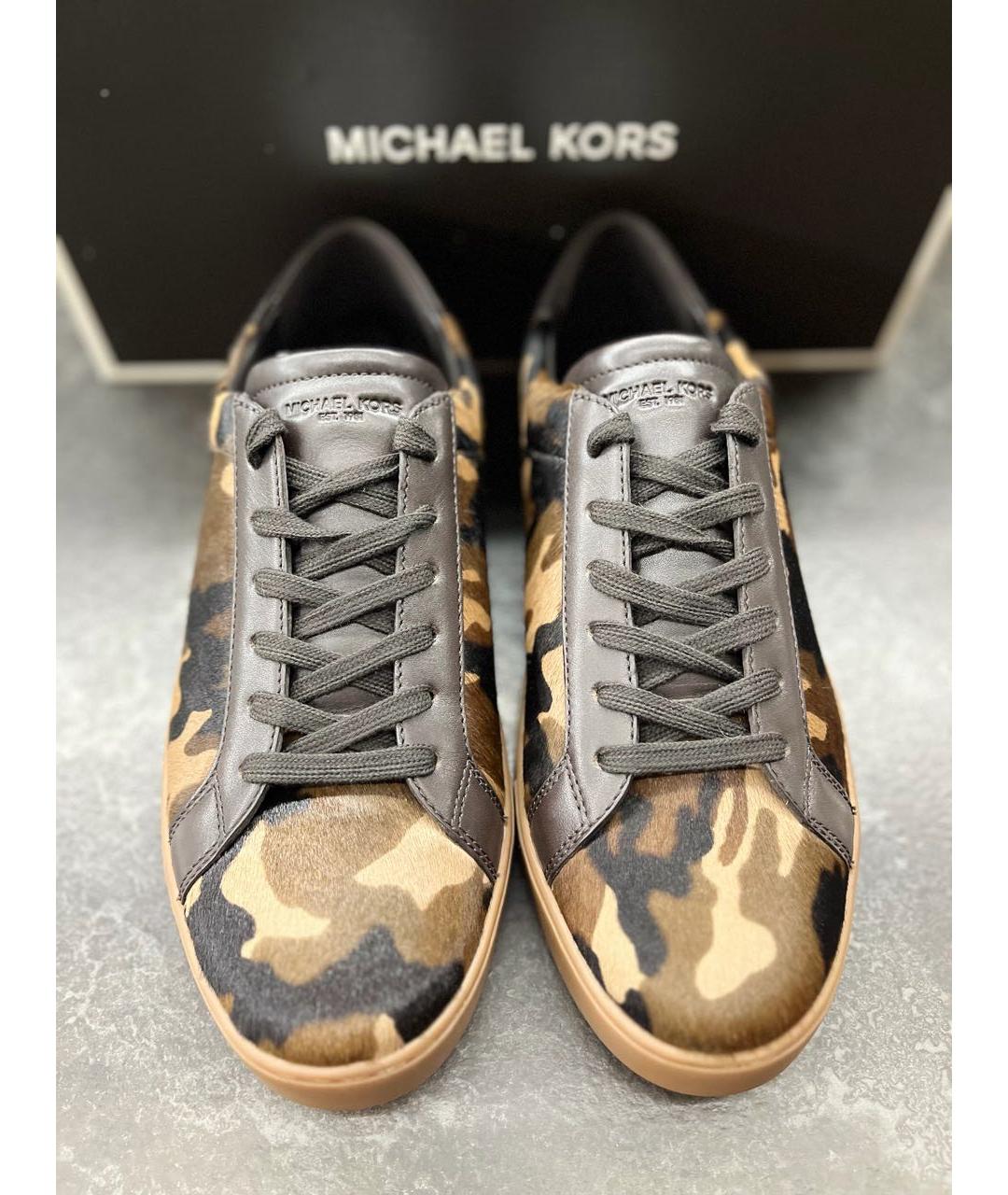 MICHAEL KORS Коричневые кожаные низкие кроссовки / кеды, фото 3