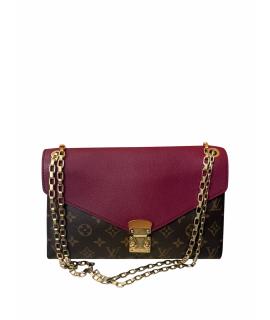 LOUIS VUITTON Сумка через плечо