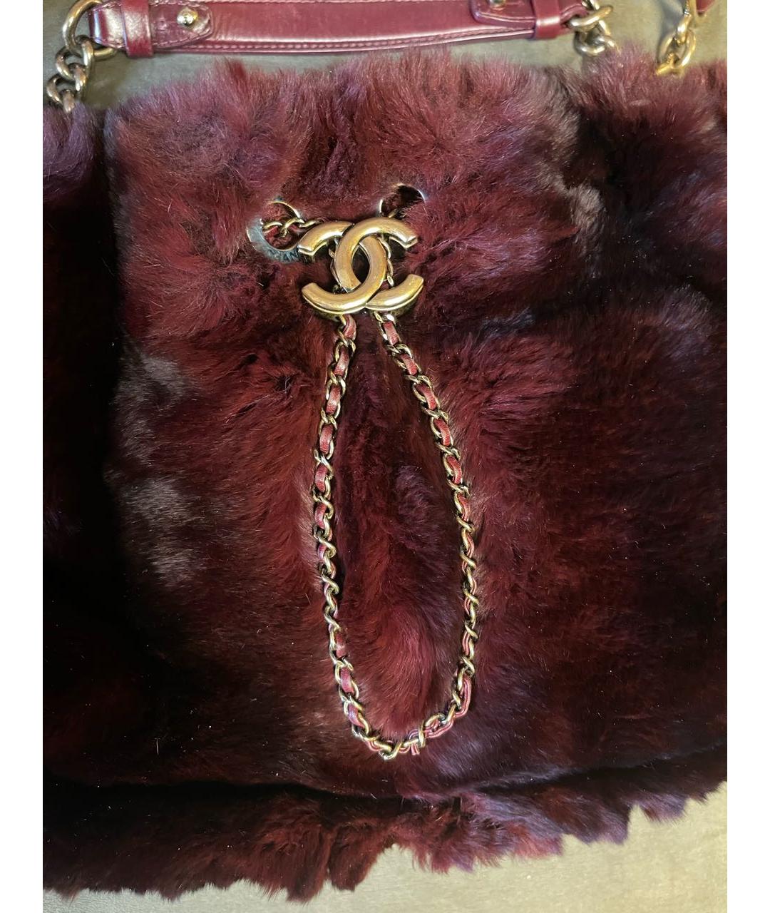 CHANEL Бордовая меховая сумка через плечо, фото 2
