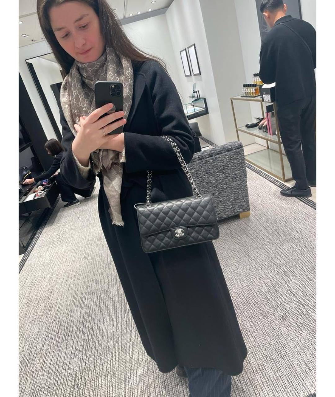 CHANEL Черная кожаная сумка через плечо, фото 4