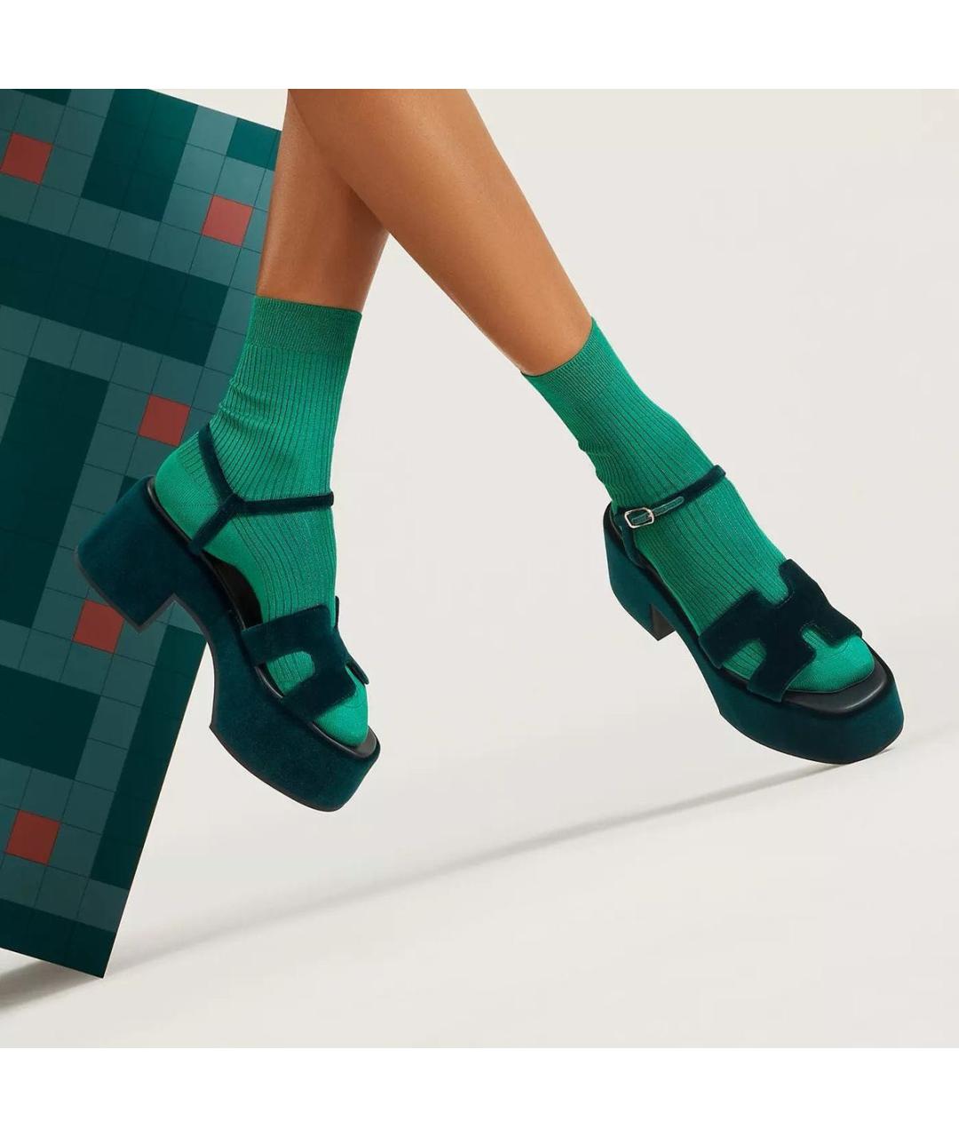 HERMES Бирюзовые бархатные босоножки, фото 2