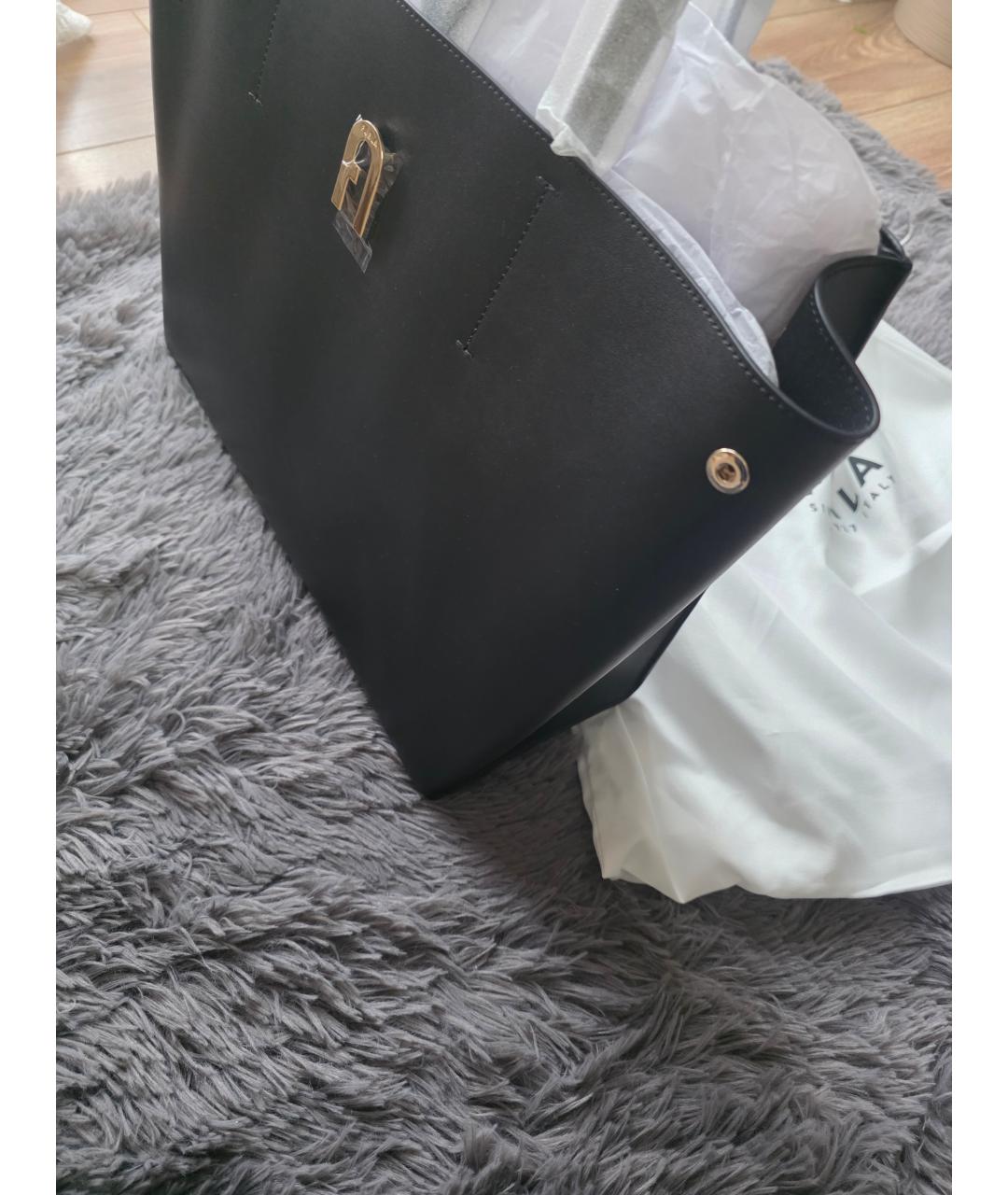 FURLA Черная кожаная сумка с короткими ручками, фото 7