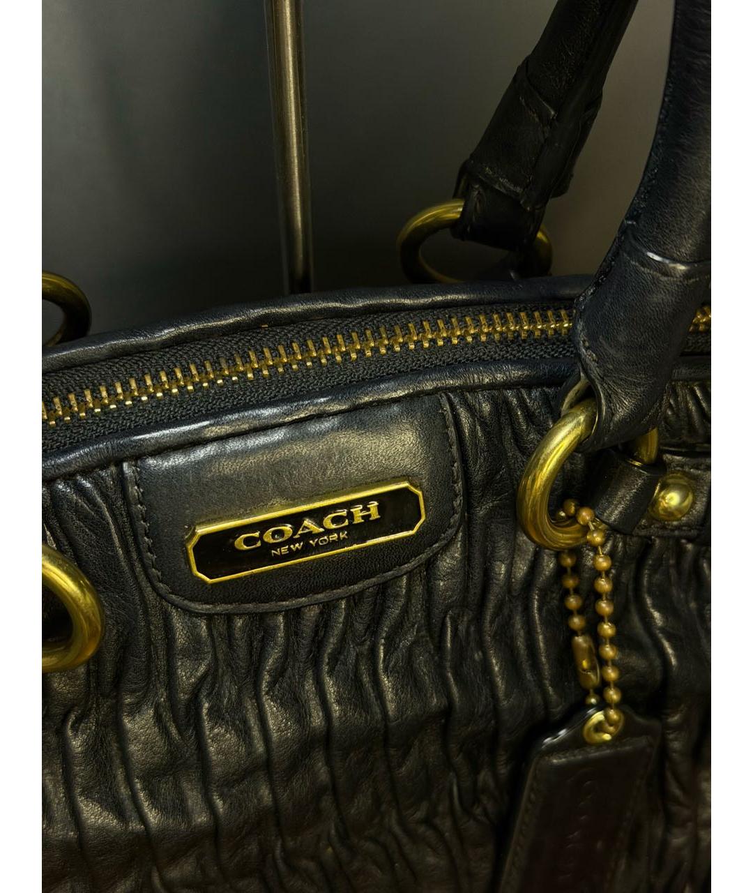 COACH Черная кожаная сумка с короткими ручками, фото 5