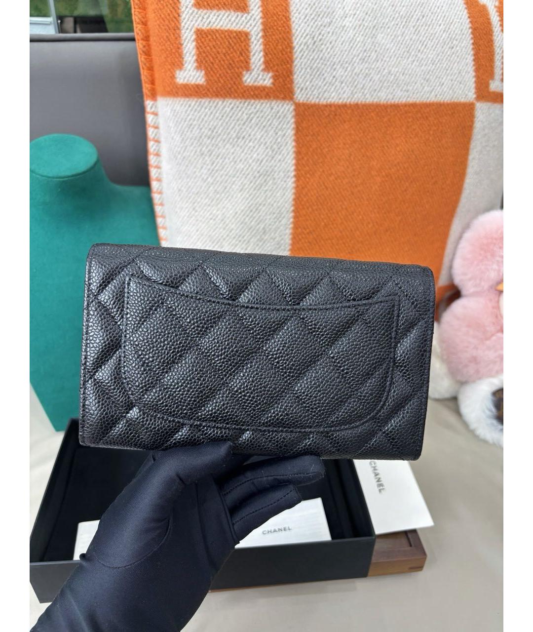 CHANEL Черный кожаный кардхолдер, фото 4