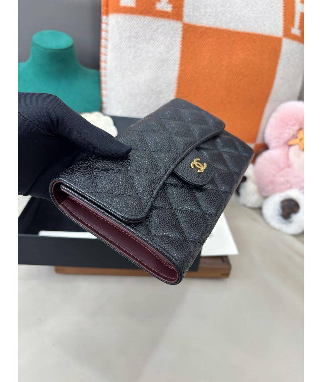 CHANEL Черный кожаный кардхолдер, фото 3