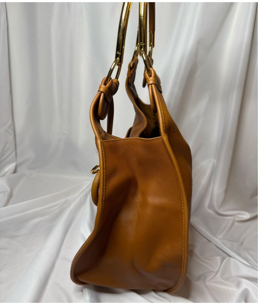 CHRISTIAN DIOR Коричневая кожаная сумка с короткими ручками, фото 2