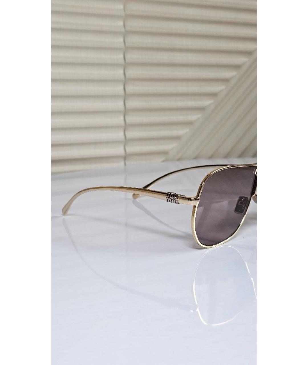 MIU MIU Золотые металлические солнцезащитные очки, фото 2