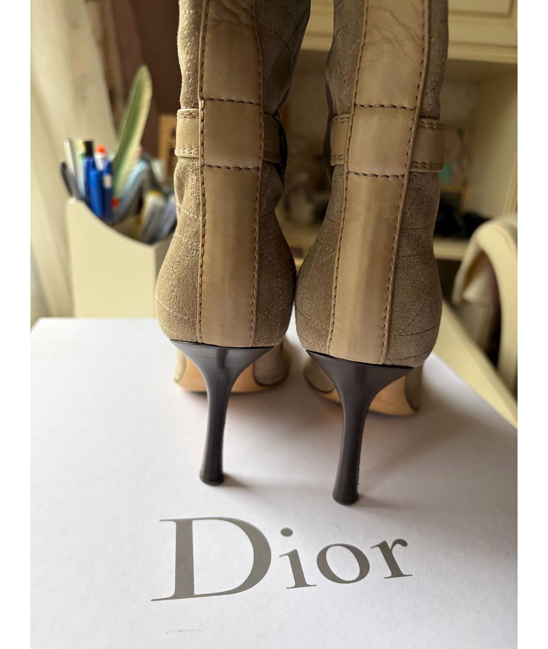 CHRISTIAN DIOR Бежевые замшевые сапоги, фото 7